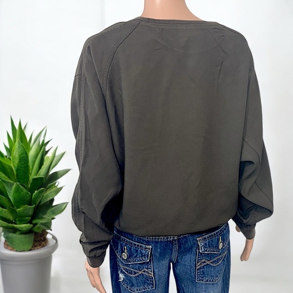 Uniqlo Women’s Green Twill Long Sleeve Top - Picture 12 of 16